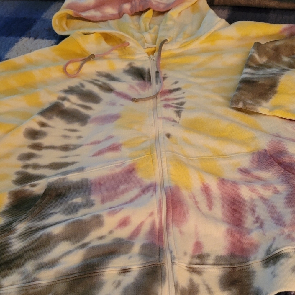 Old Navy XXL Tye Dye Hoodie